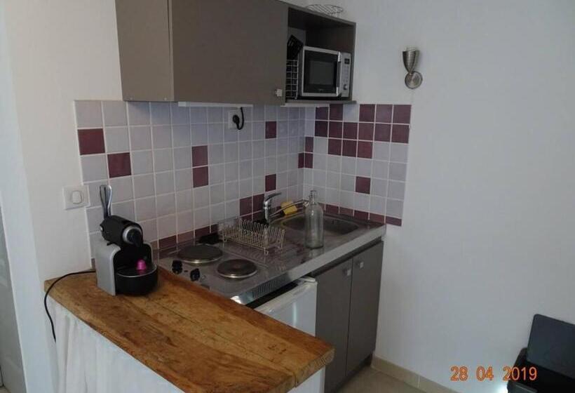 膳宿费 Les Michels