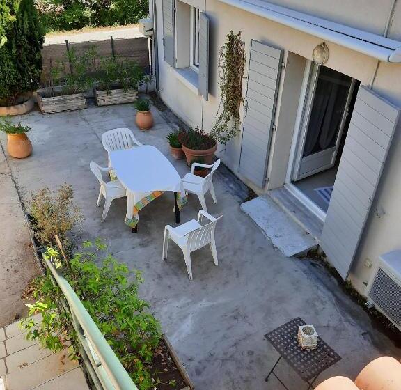 膳宿费 Les Michels