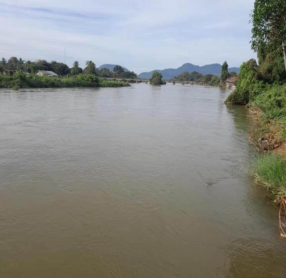 بنسيون Rivergarden Guesthouse And Restaurant