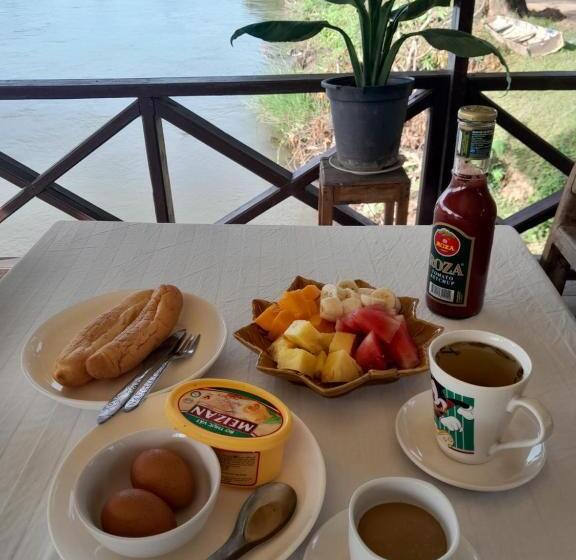 بنسيون Rivergarden Guesthouse And Restaurant