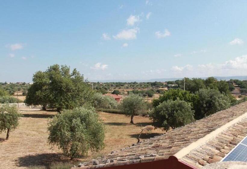 Пансион Room In Guest Room Superb Double Room In A Farmhouse