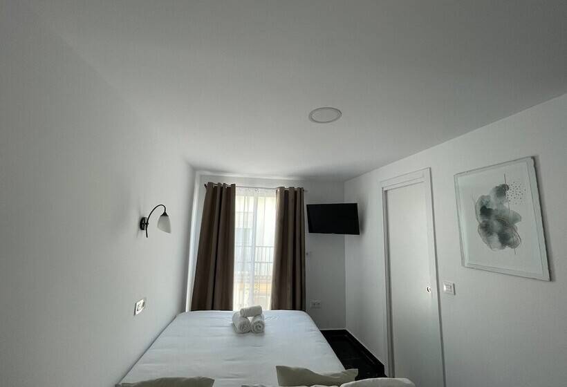 פנסיון Sl Marbella