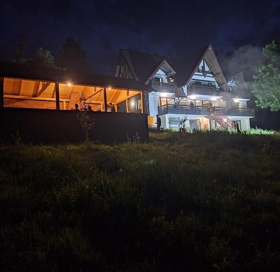 Pensiunea Podul Simonului