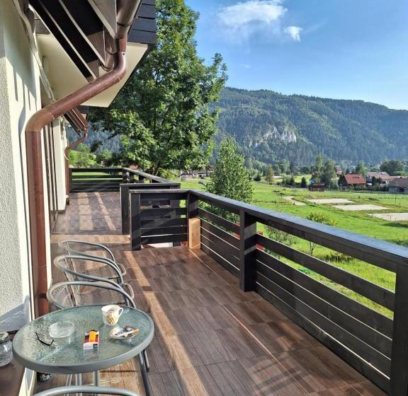 Pensiunea Podul Simonului