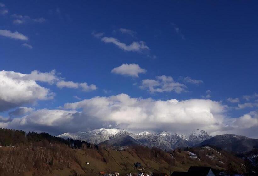 Pensiunea Podul Simonului