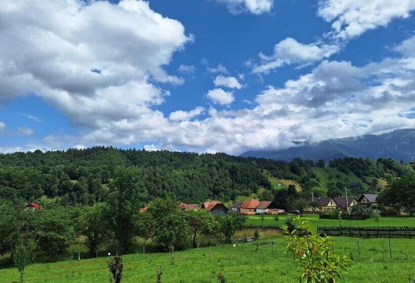 Pensiunea Podul Simonului