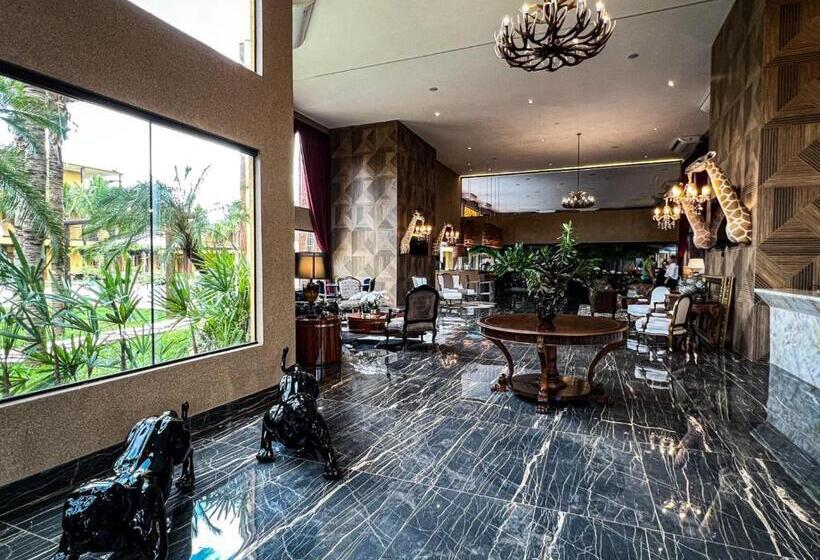 Курорт Wakanda