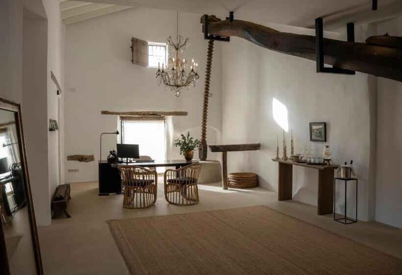 The Lodge Mallorca, Small Luxury Hotels