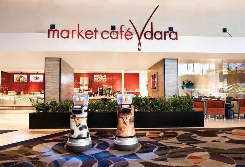 Vdara Studio Suite 011 Pool View Free Valet Parking