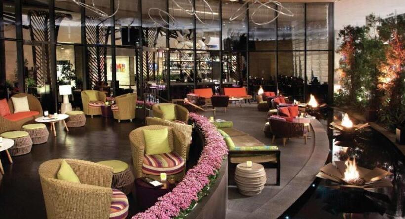 Vdara Studio Suite 011 Pool View Free Valet Parking