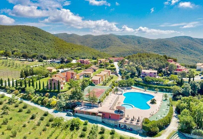 Apartments In Residence With Swimming Pool In Riparbella