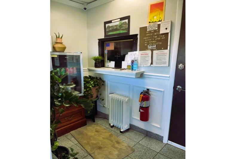 Apollo Motel By Oyo Cinnaminson Nj, Us130