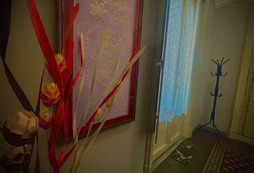 مبيت وإفطار Tra L Etna E Il Mare Via Oberdan