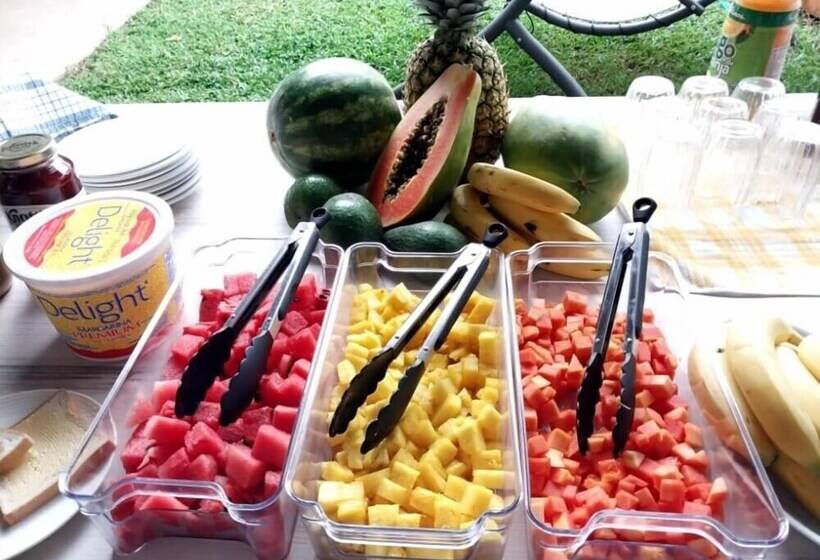 تختخواب و صبحانه Casa Escalante Hostel