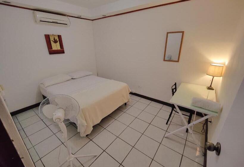 تختخواب و صبحانه Casa Escalante Hostel