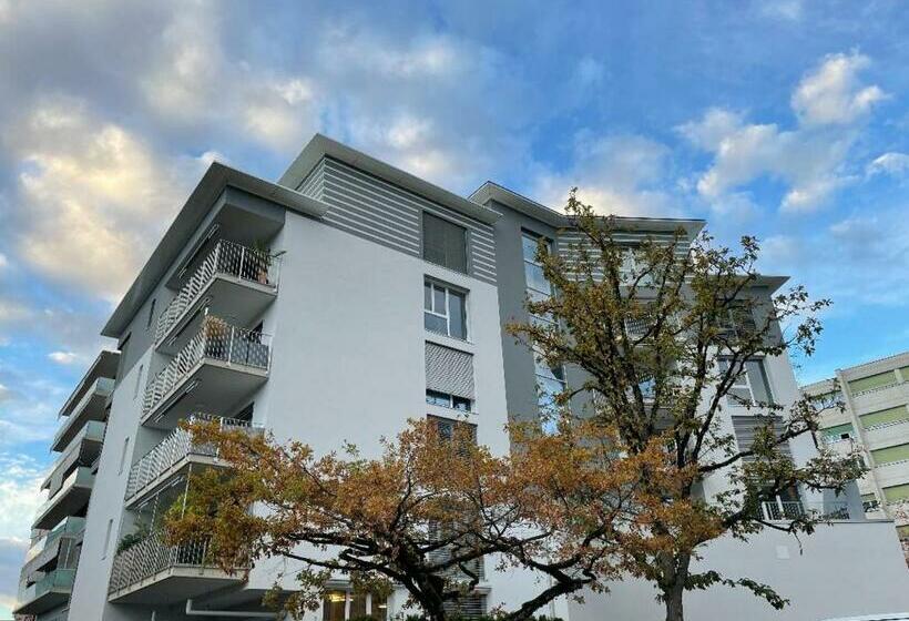 住宿加早餐  Chambre Double Montreux