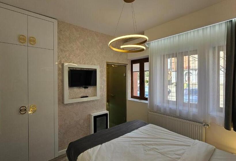 住宿加早餐  Colț De Rai Reşița