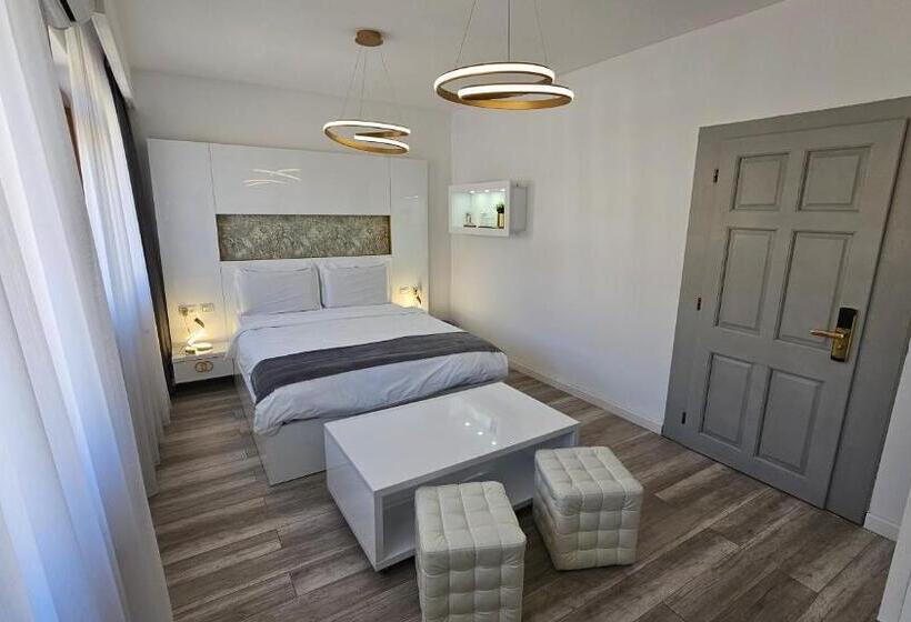 住宿加早餐  Colț De Rai Reşița