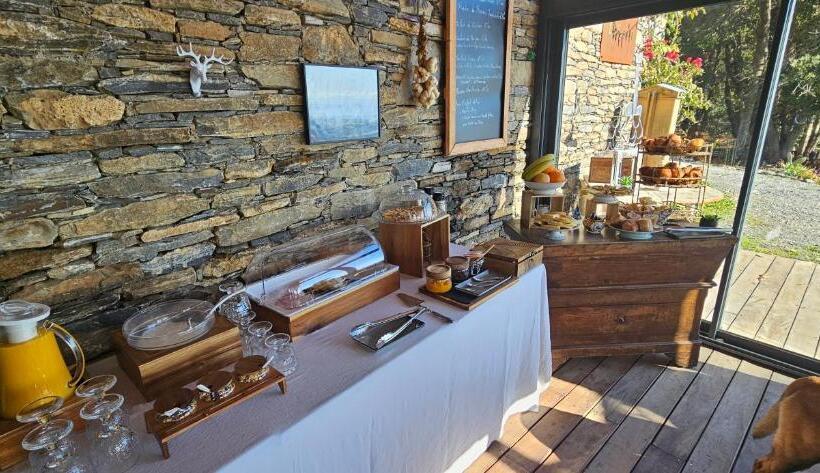 ベッドアンドブレックファースト Domaine Colonna Santini ,chambre D Hôtes Piscine, Sauna, Spa