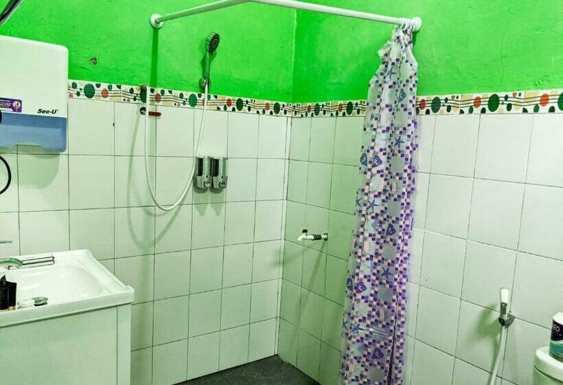 Bed and Breakfast Edotel Smkn 1 Rote Barat