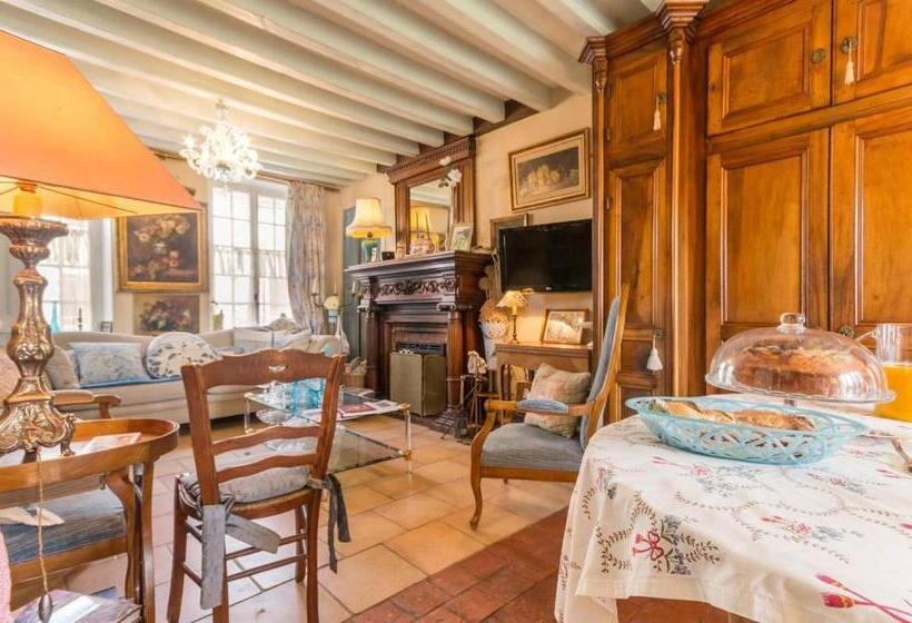 צימר La Maison Bleue