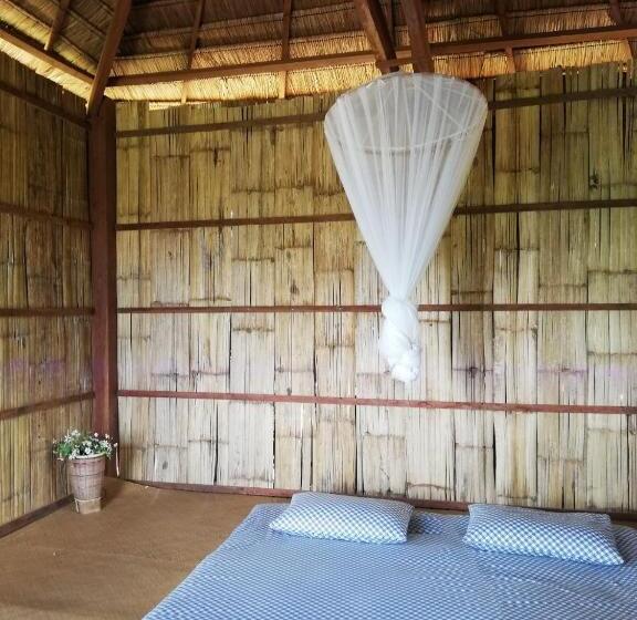 Bed and Breakfast La Villa Hortensia Mondulkiri