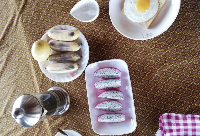 Bed and Breakfast La Villa Hortensia Mondulkiri