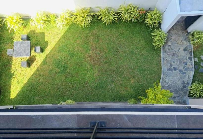 Bed and Breakfast Silina Airport Residence