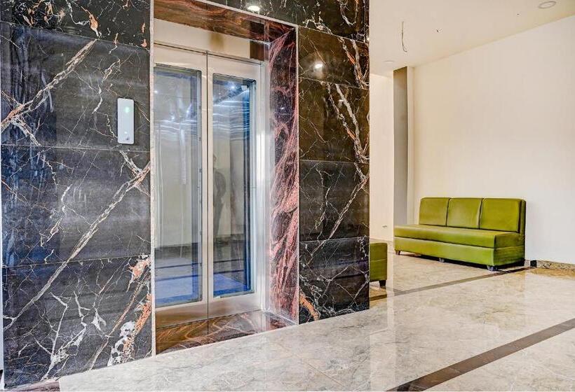 Fabhotel Shubh Shaleen Springs