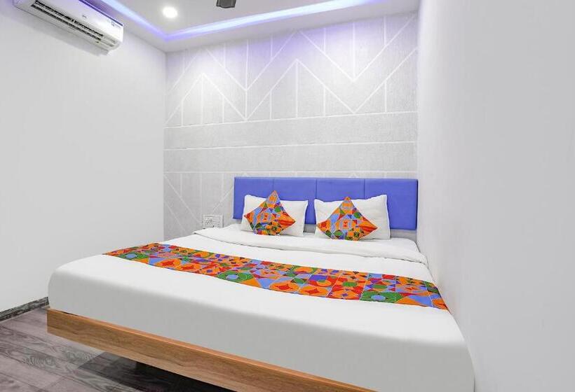 Fabhotel Vrundavan, Athwa