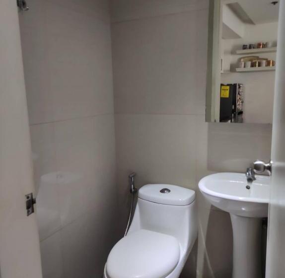 Fort Victoria Condominium Tower C