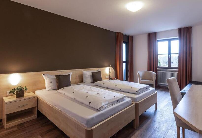 فندق Brauereigasthof Hofmark