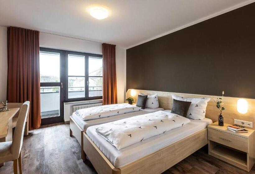 בית מלון כפרי Brauereigasthof Hofmark