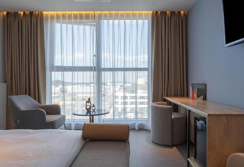 酒店 Brown Dot Siheung Geobuksum