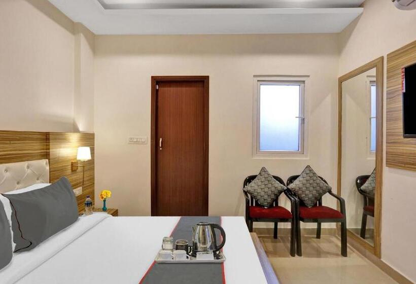 בית מלון כפרי Collection O Sky