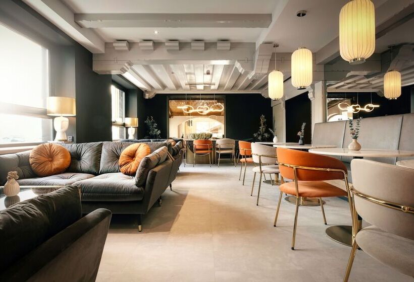 Das Kronberg Hotel   Adults Only   Inkl Soft  Und Heißgetränkeflat