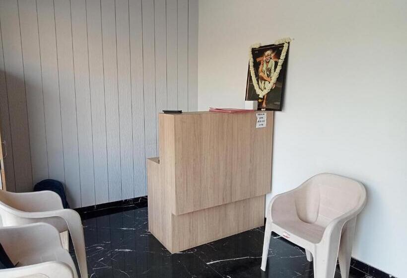 בית מלון כפרי Dwarka Palace