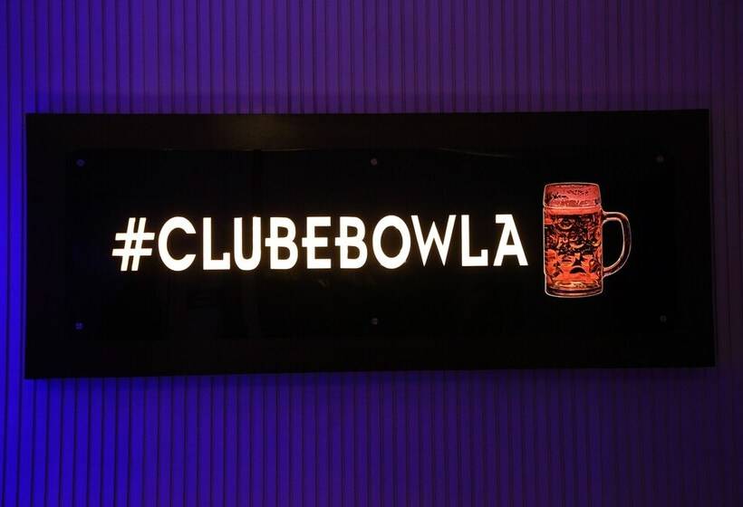 ホテル Ebowla Residency