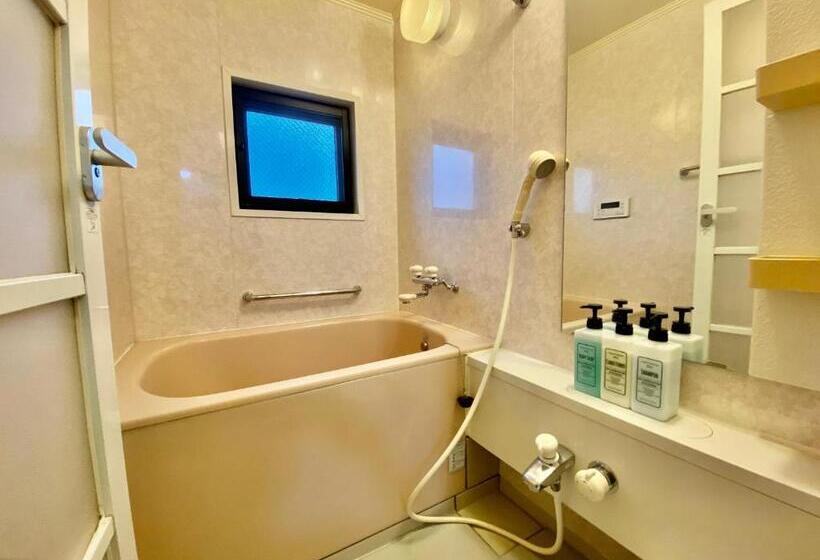 Szálloda El 8（宇都宮駅東口）