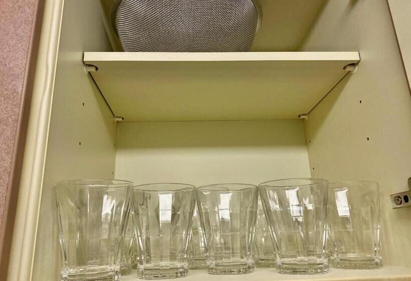 Szálloda El 8（宇都宮駅東口）