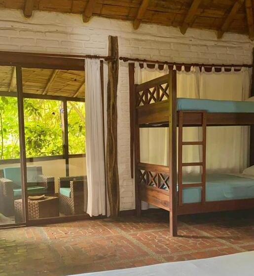 هتل El Campito Lodge