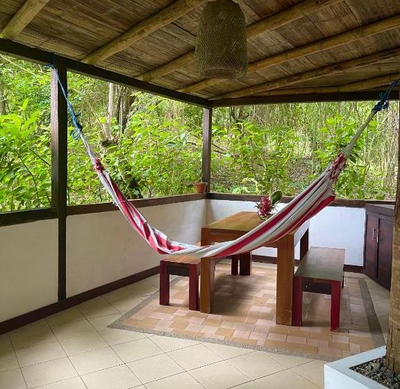 هتل El Campito Lodge