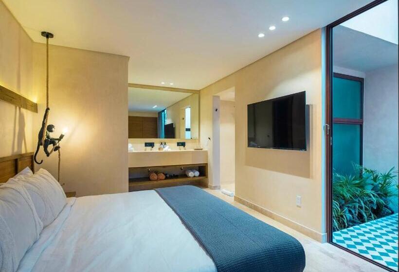 هتل Faisano Nomadas