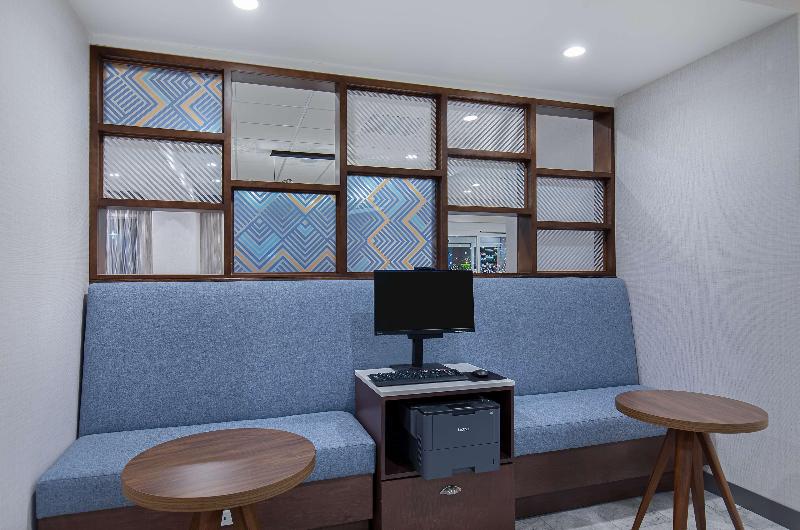 בית מלון כפרי Hampton Inn Albertville