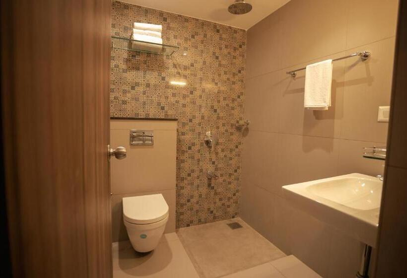 Отель Hilux Courtyard