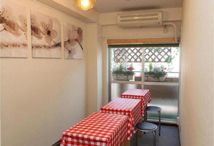 בית מלון כפרי Hostel Zen   Vacation Stay 91854v