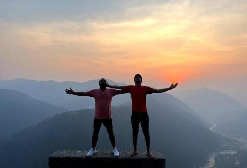 Отель Kantha Fort Home Stay, Kanthgaon