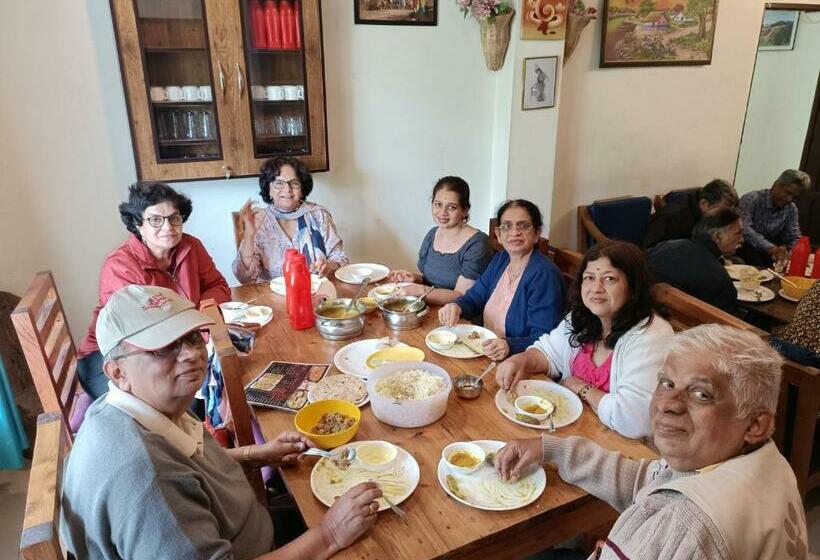 酒店 Oaktree Homestay