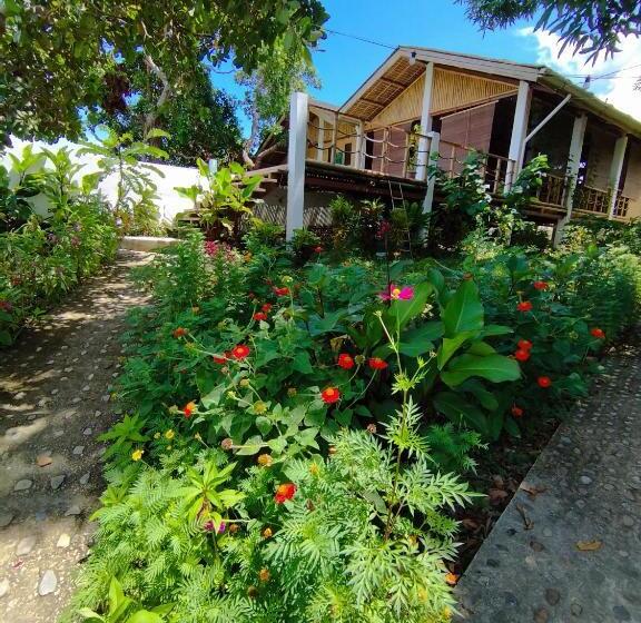 ホテル Ocean Green Eco Lodge