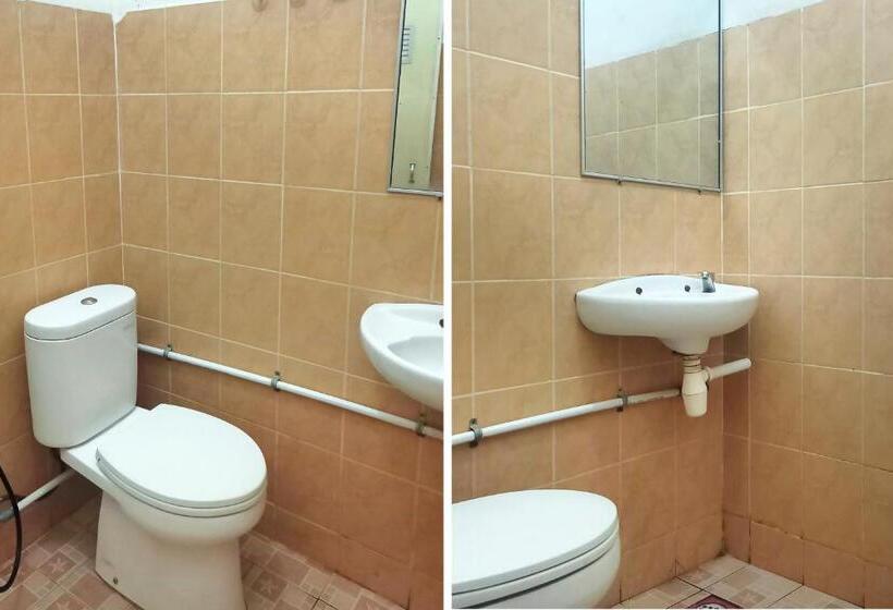 هتل Oyo 91936  Lima Dara